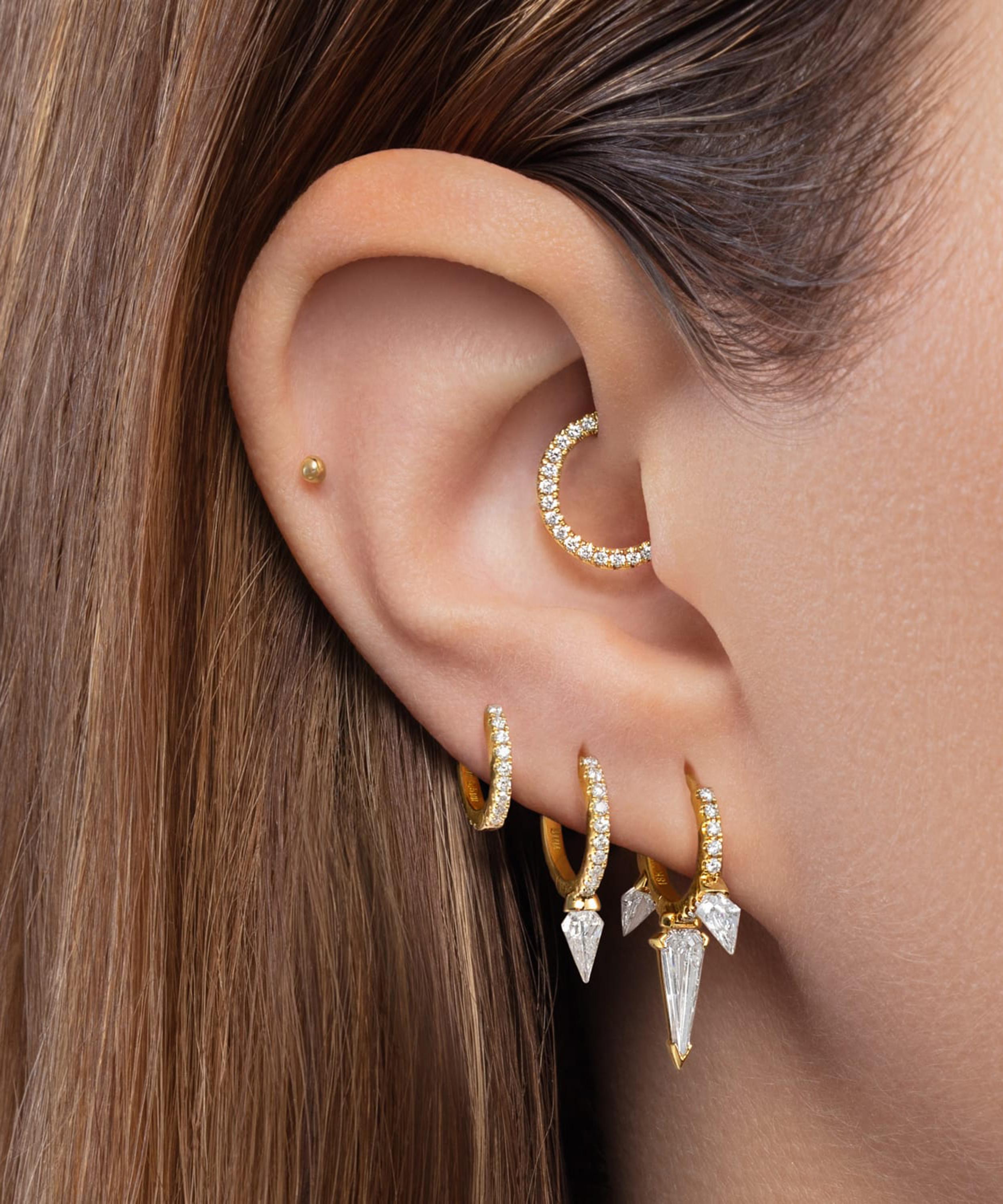 Maria Tash - 14ct 2.5mm Ball Threaded Stud Earring image number 1