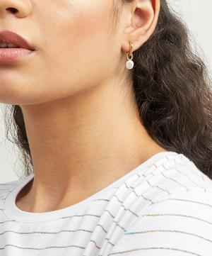 Maria Black - Gold-Plated Vento Pearl Single Huggie Hoop Earring image number 1