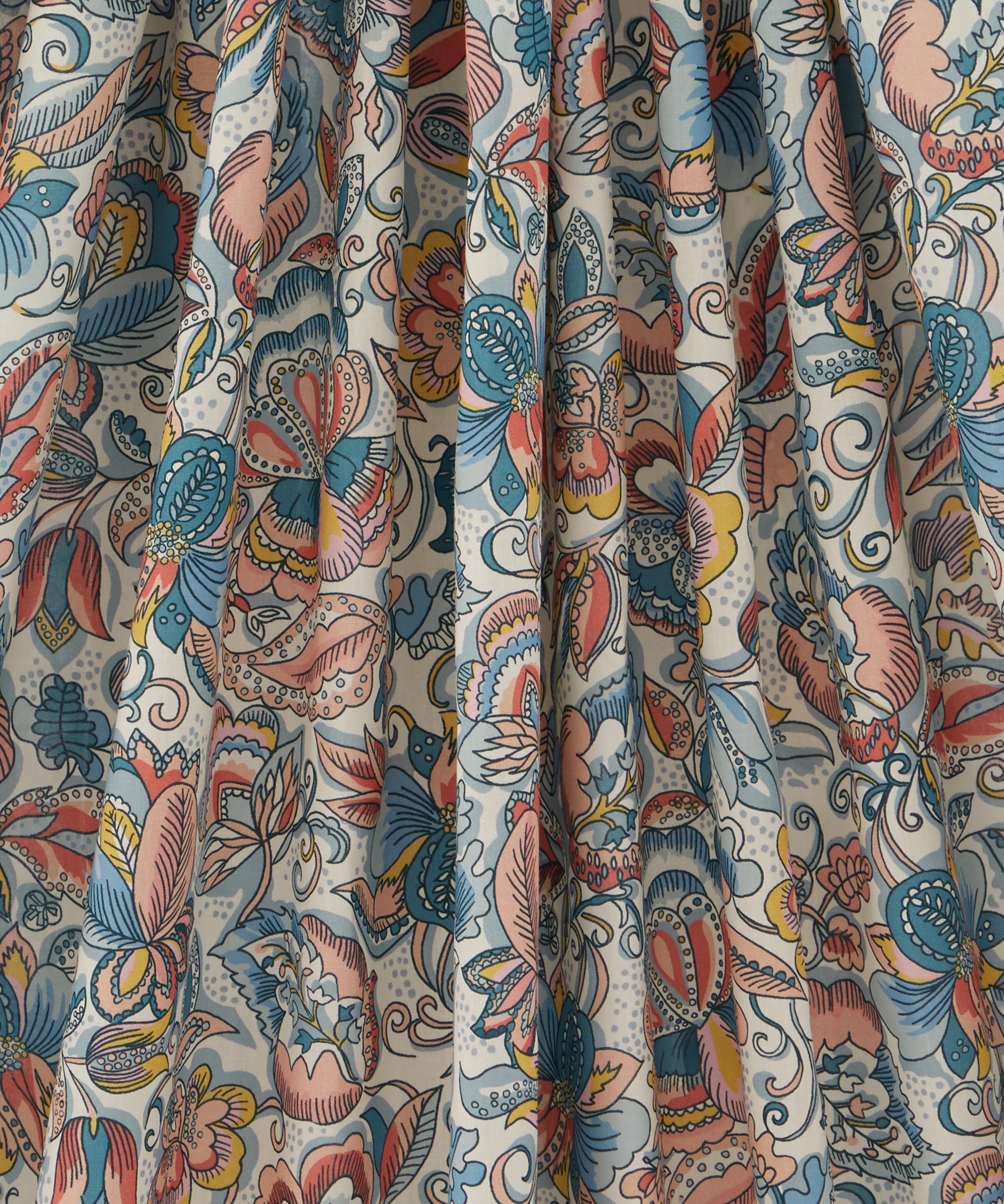 Liberty Fabrics - Passion Blooms Tana Lawn™ Cotton image number 2