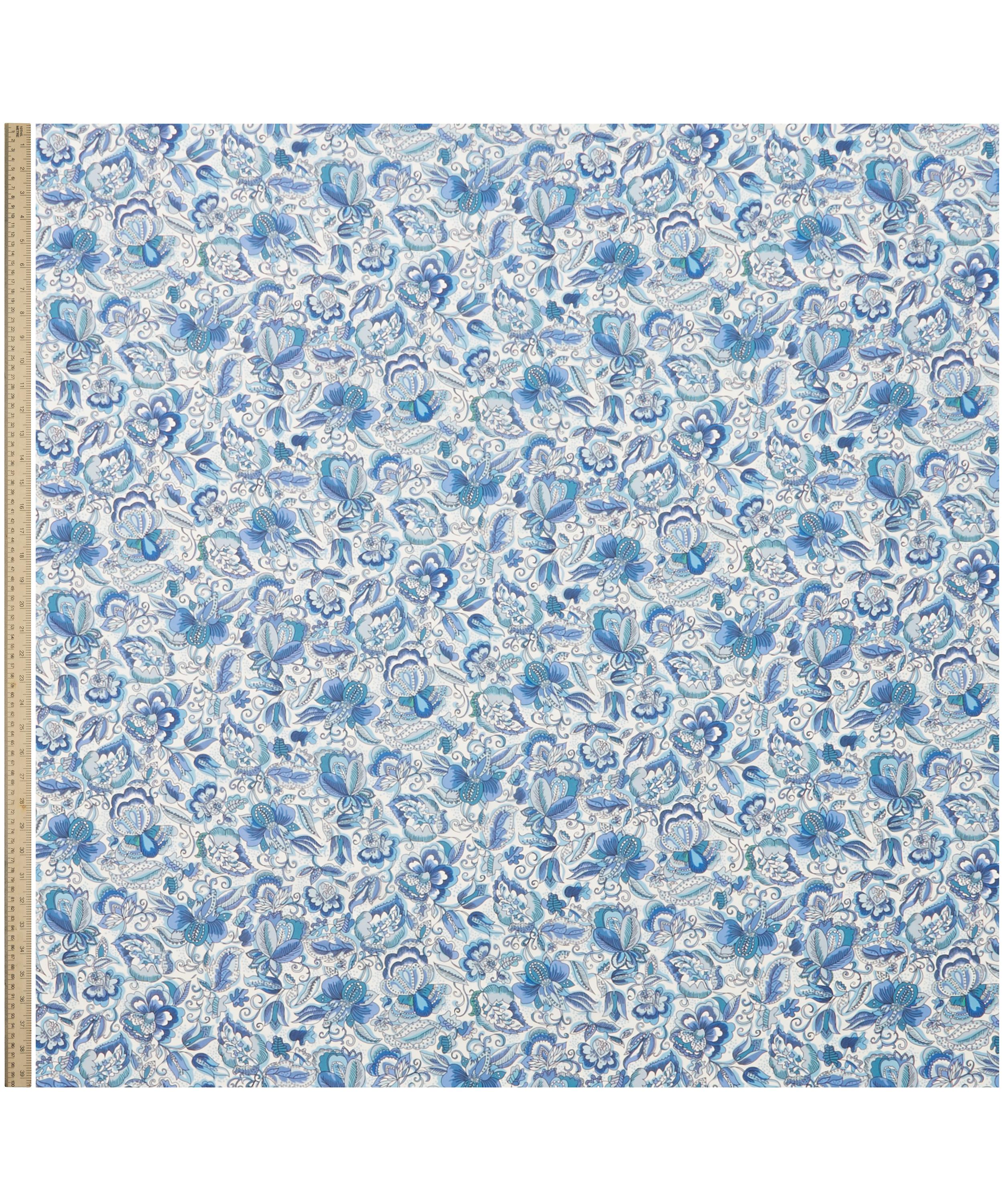 Liberty Fabrics - Passion Blooms Tana Lawn™ Cotton image number 1