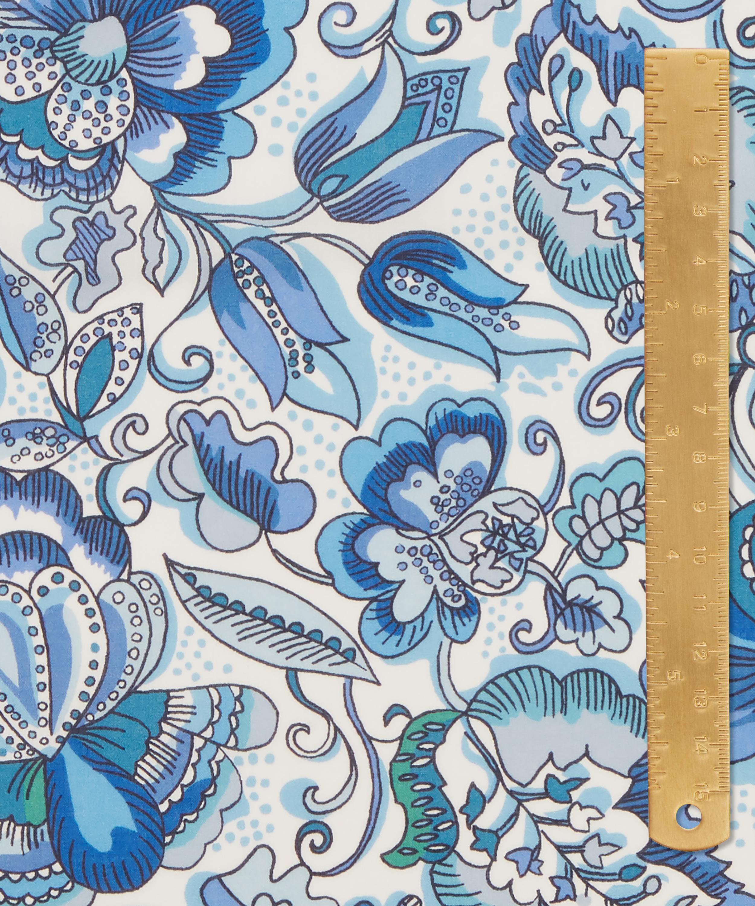Liberty Fabrics - Passion Blooms Tana Lawn™ Cotton image number 4