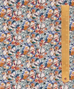 Liberty Fabrics - Petal Cove Tana Lawn™ Cotton image number 4