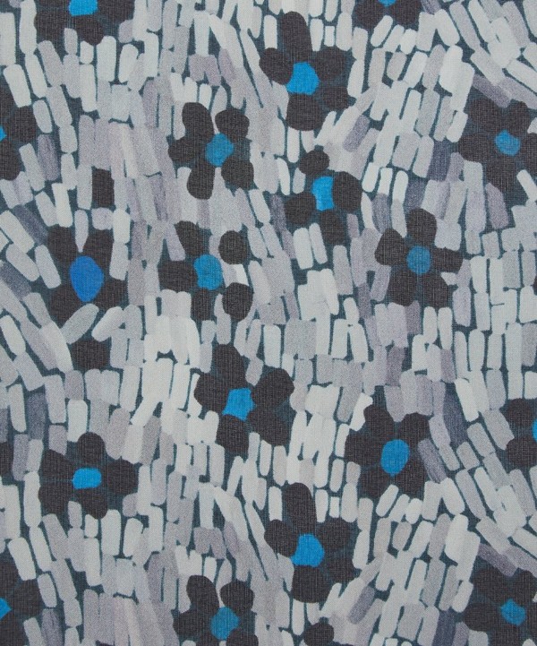 Liberty Fabrics - Daisy Roar Silk Chiffon image number null