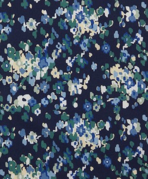 Liberty Fabrics - Paisley Flowers Tana Lawn™ Cotton image number 0