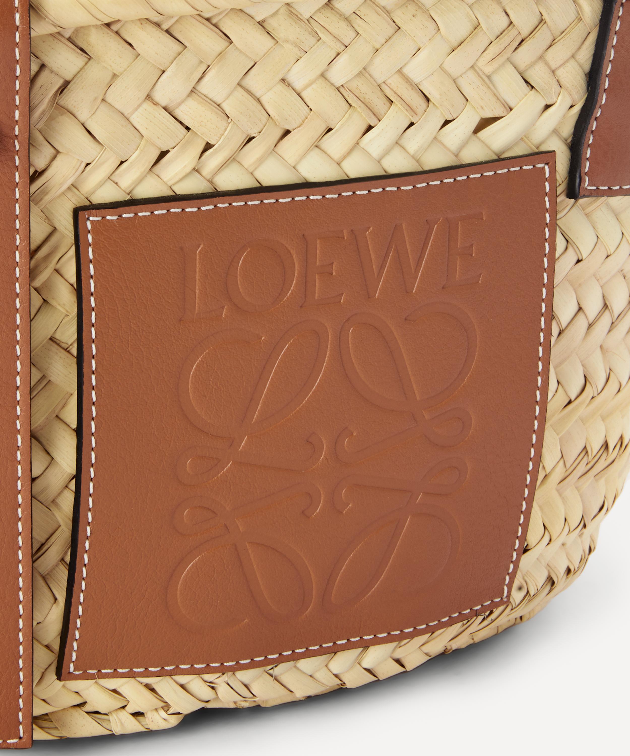 Small Basket bag in palm leaf and calfskin Natural/Tan - LOEWE