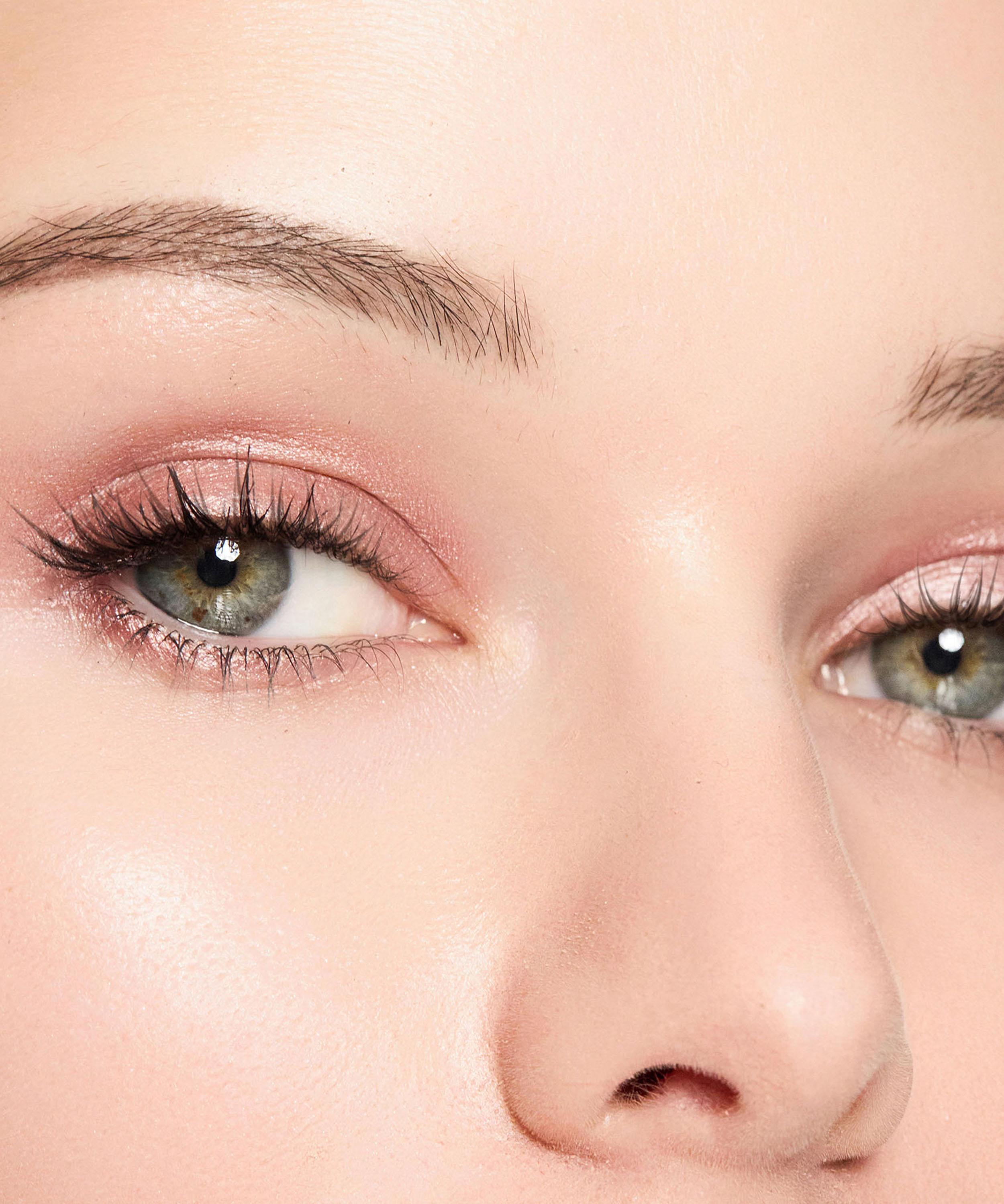 Trish McEvoy - 24-Hour Eyeshadow and Liner image number 3