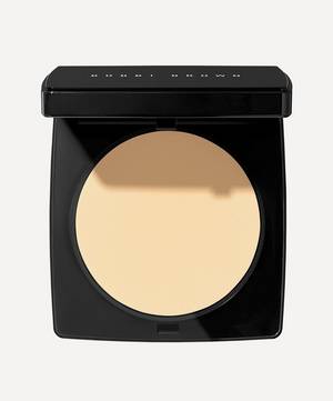 Sheer Finish Pressed Powder in Pale Yellow