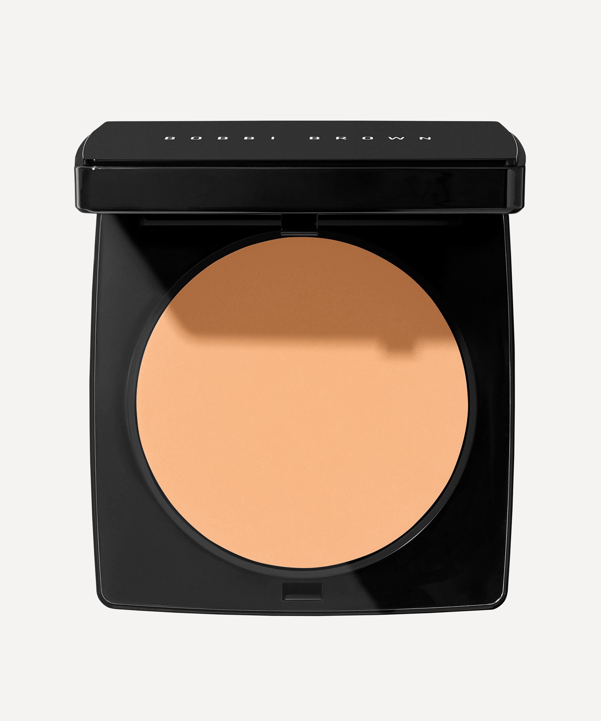 Bobbi Brown - Sheer Finish Pressed Powder in Soft Honey image number 0