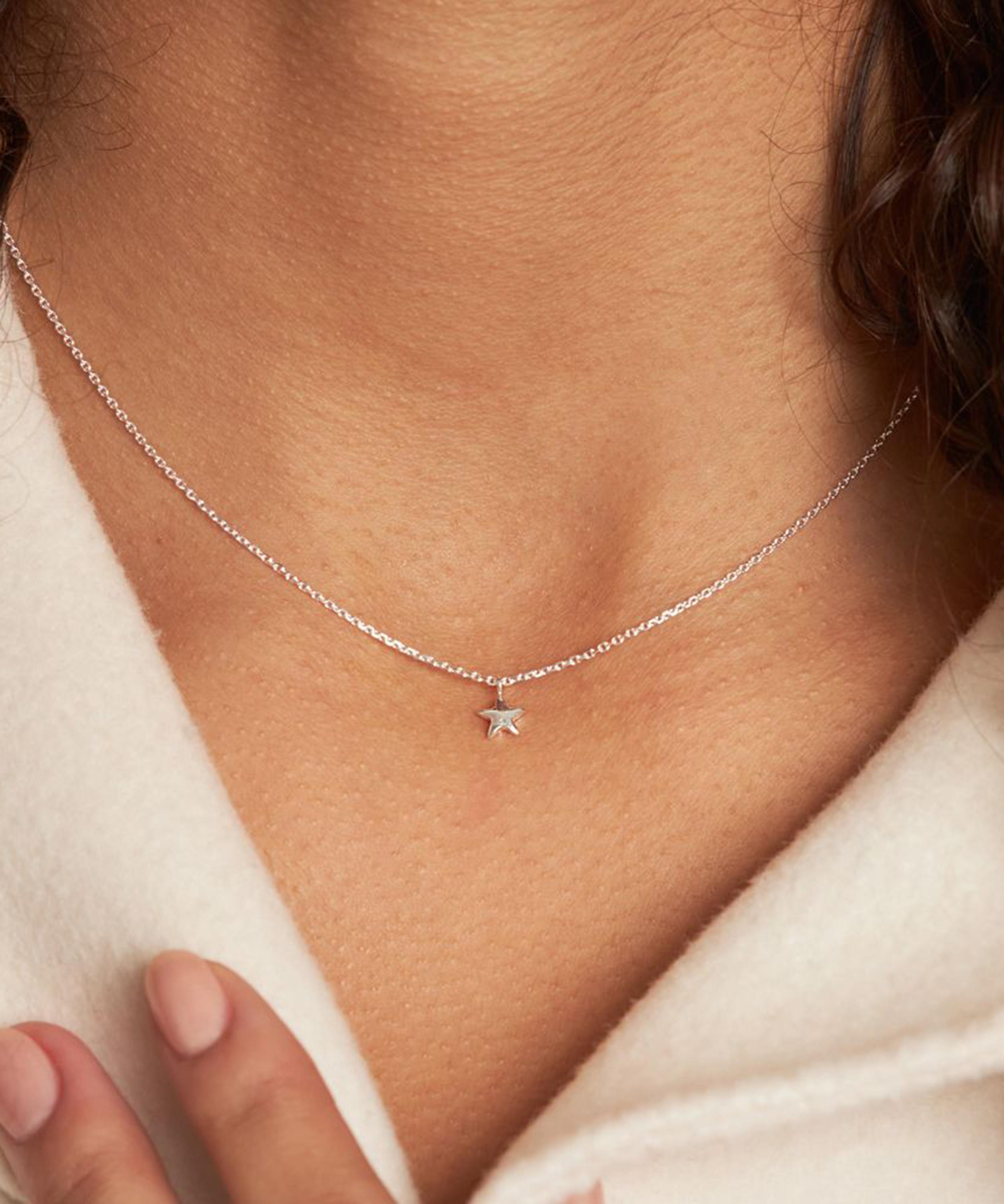 Small star necklace on sale silver