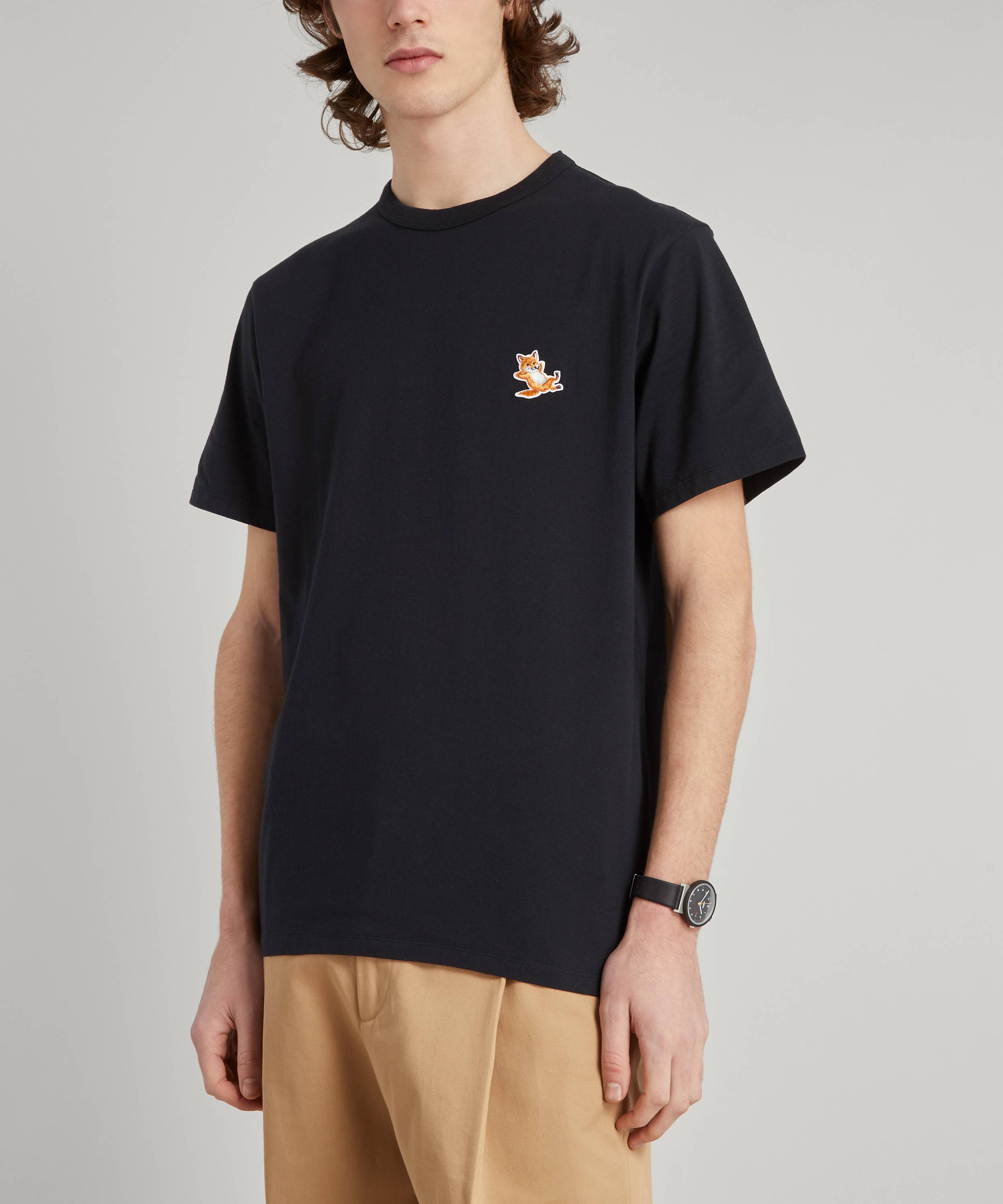 CHILLAX FOX PATCH CLASSIC TEE-SHIRT - library.iainponorogo.ac.id