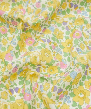 Liberty Fabrics - Betsy Organic Tana Lawn™ Cotton image number 3