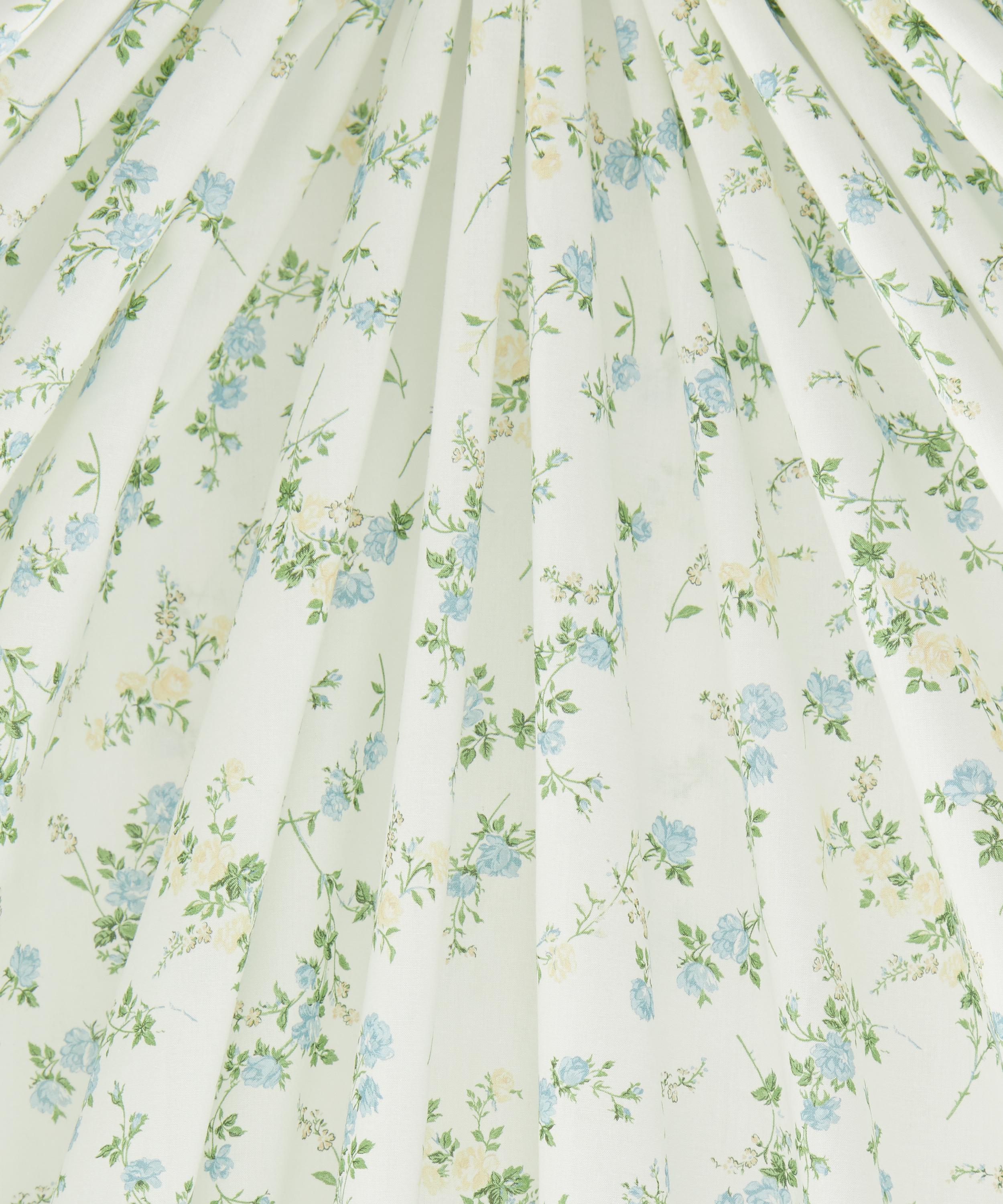 Liberty Fabrics - Elizabeth Organic Tana Lawn™ Cotton image number 2