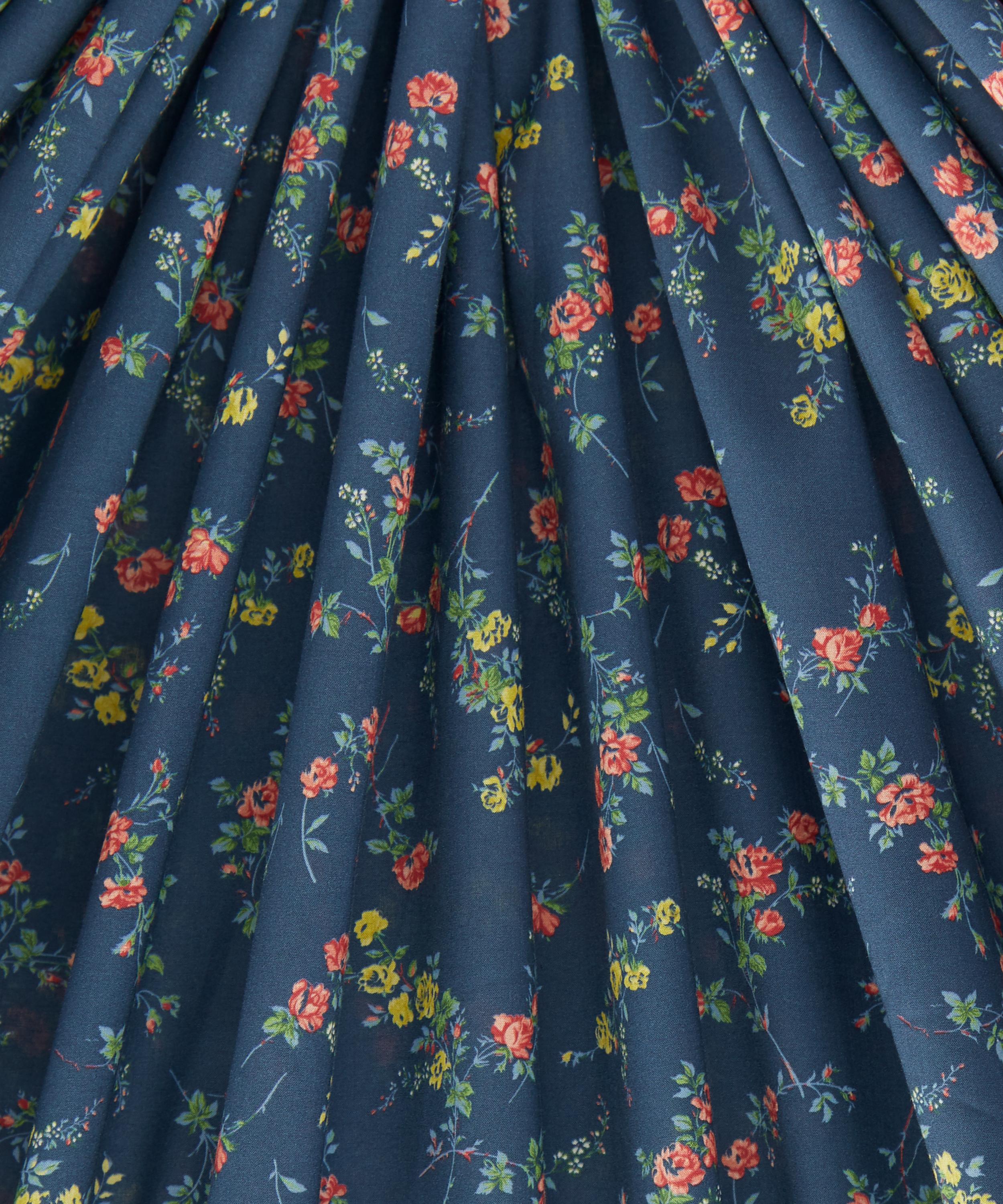 Liberty Fabrics - Elizabeth Organic Tana Lawn™ Cotton image number 2
