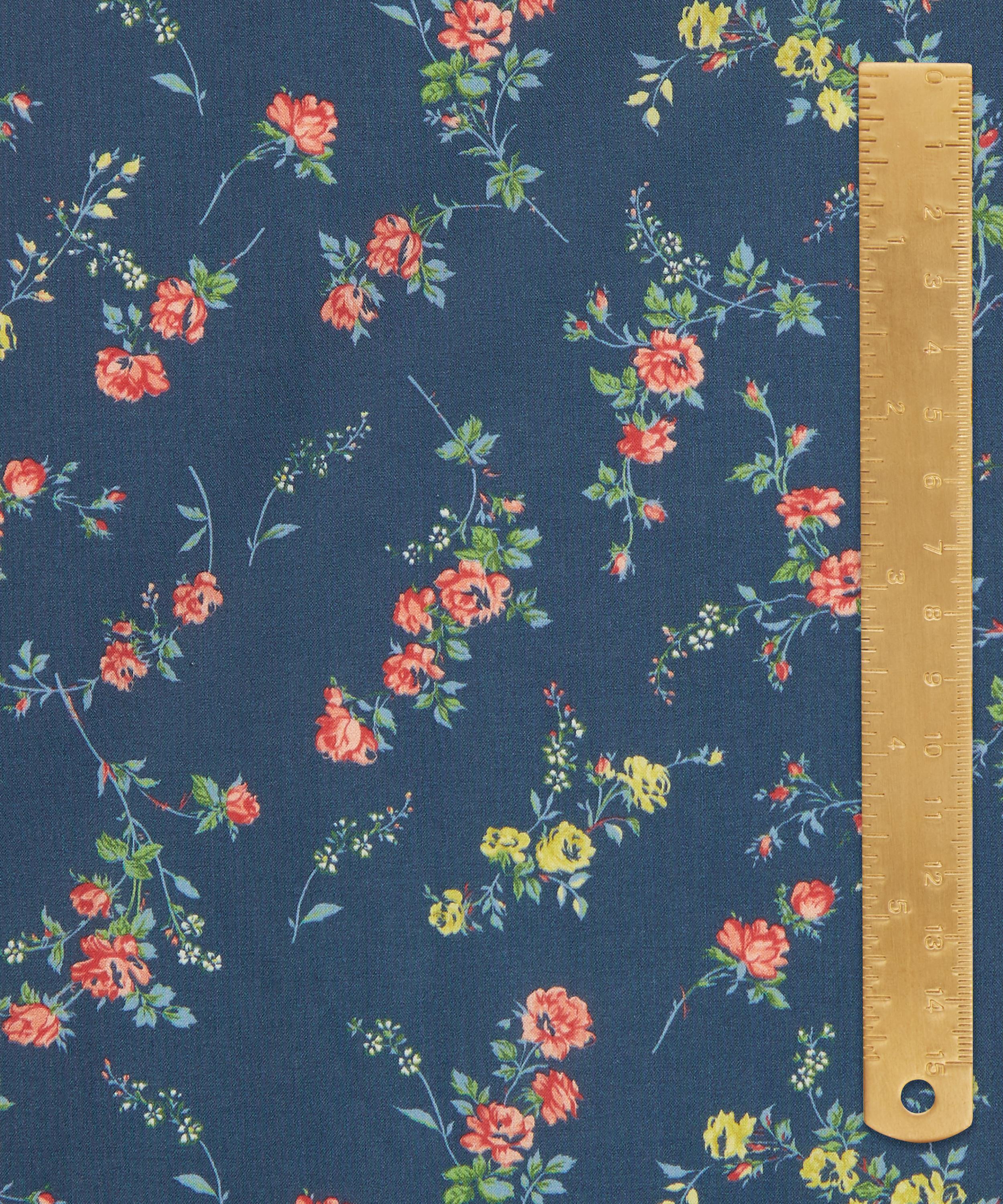 Liberty Fabrics - Elizabeth Organic Tana Lawn™ Cotton image number 4