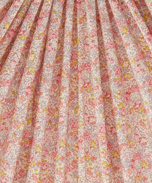 Liberty Fabrics - Claire-Aude Organic Tana Lawn™ Cotton image number 2
