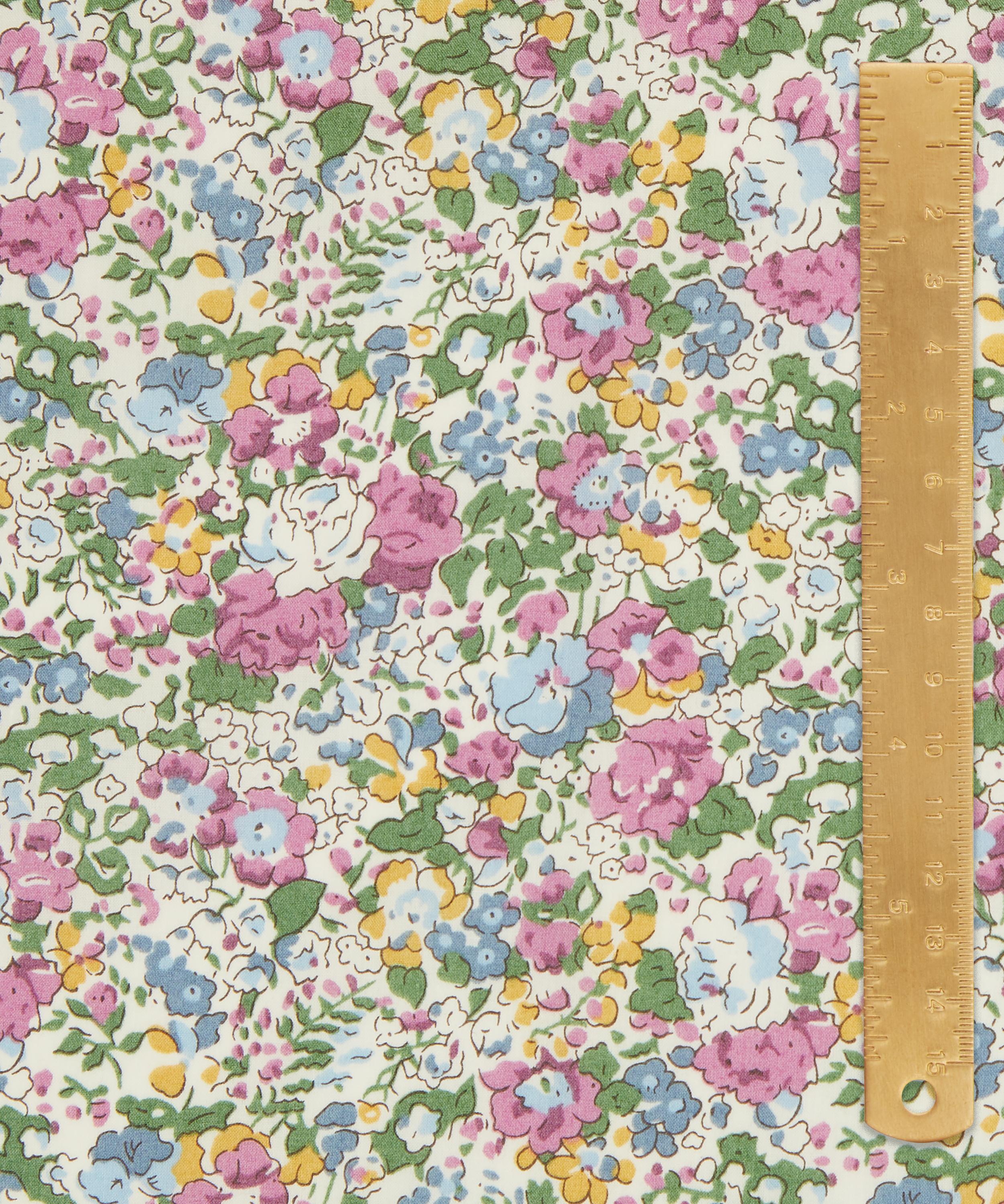 Liberty Fabrics - Claire-Aude Organic Tana Lawn™ Cotton image number 4