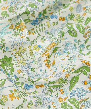 Liberty Fabrics - Field Flowers Organic Tana Lawn™ Cotton image number 4