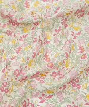 Liberty Fabrics - Mamie Organic Tana Lawn™ Cotton image number 3