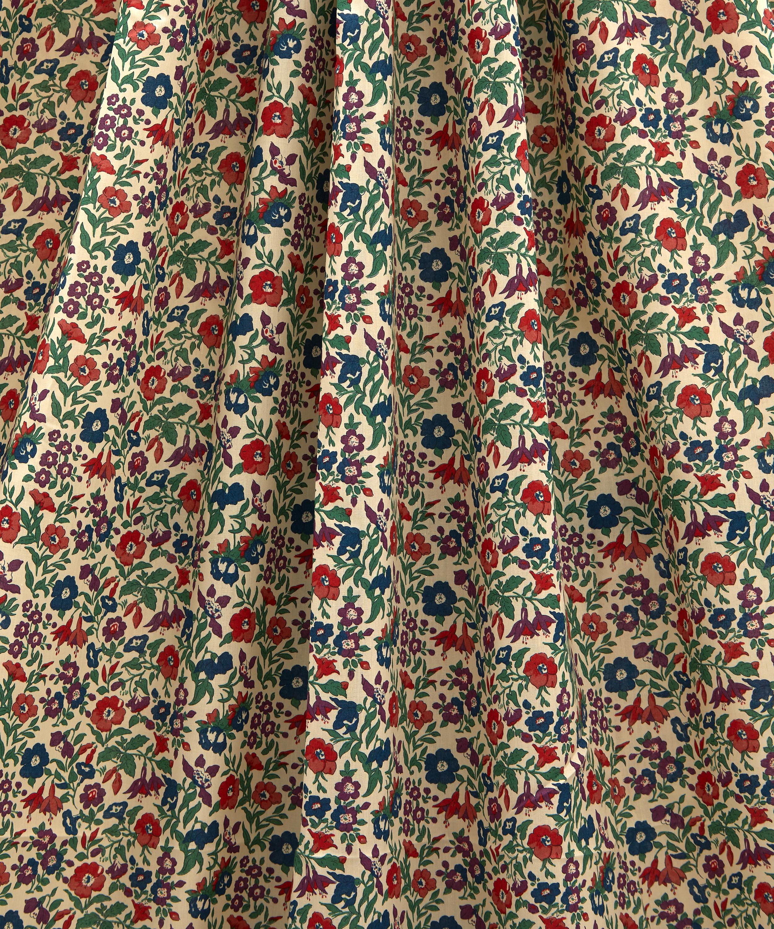 Liberty Fabrics - Mamie Organic Tana Lawn™ Cotton image number 2