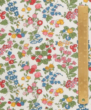 Liberty Fabrics - Nancy Ann Organic Tana Lawn™ Cotton image number 4