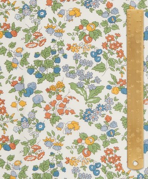Liberty Fabrics - Nancy Ann Organic Tana Lawn™ Cotton image number 4
