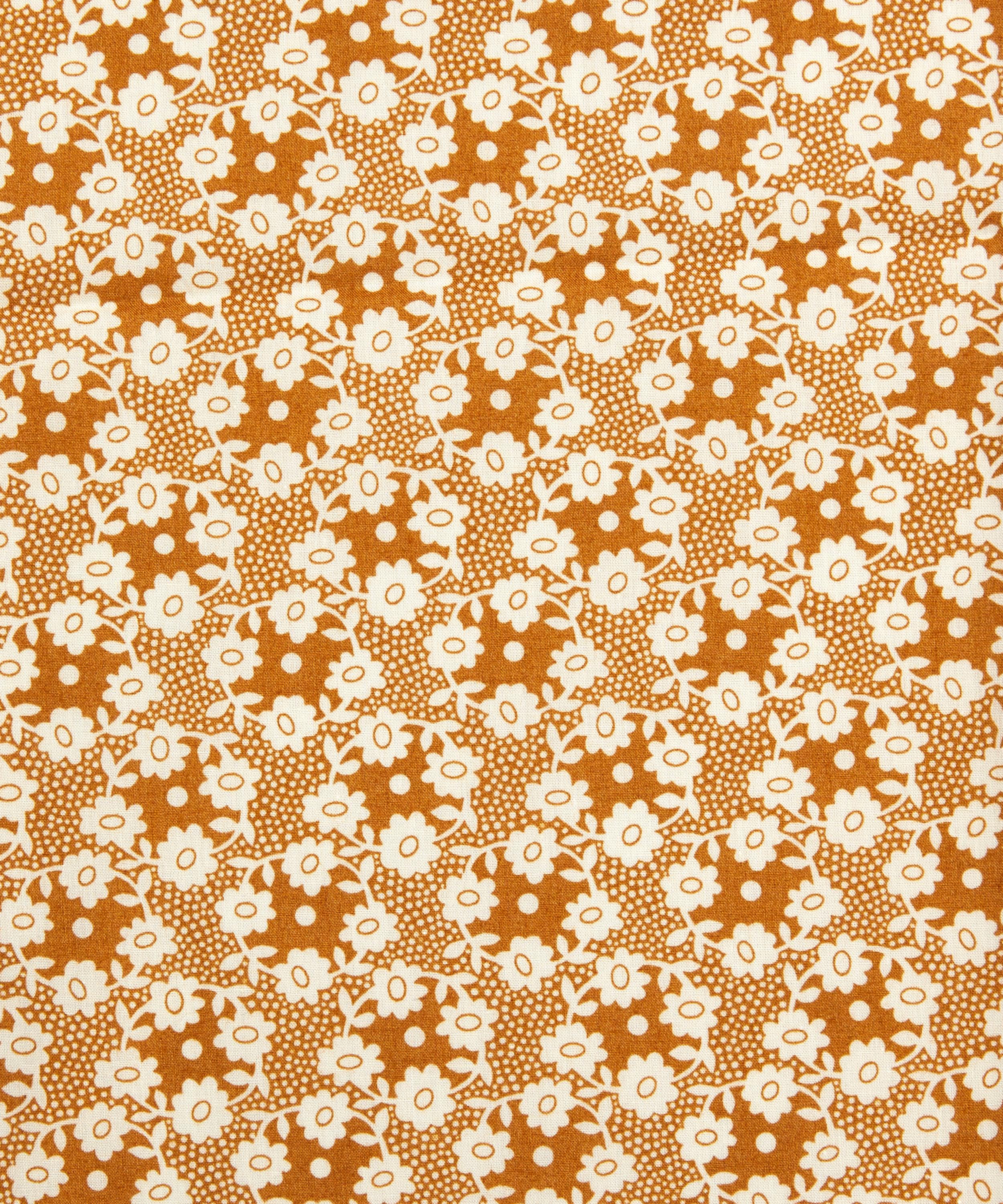 Liberty Fabrics - Millie Organic Tana Lawn™ Cotton image number 0