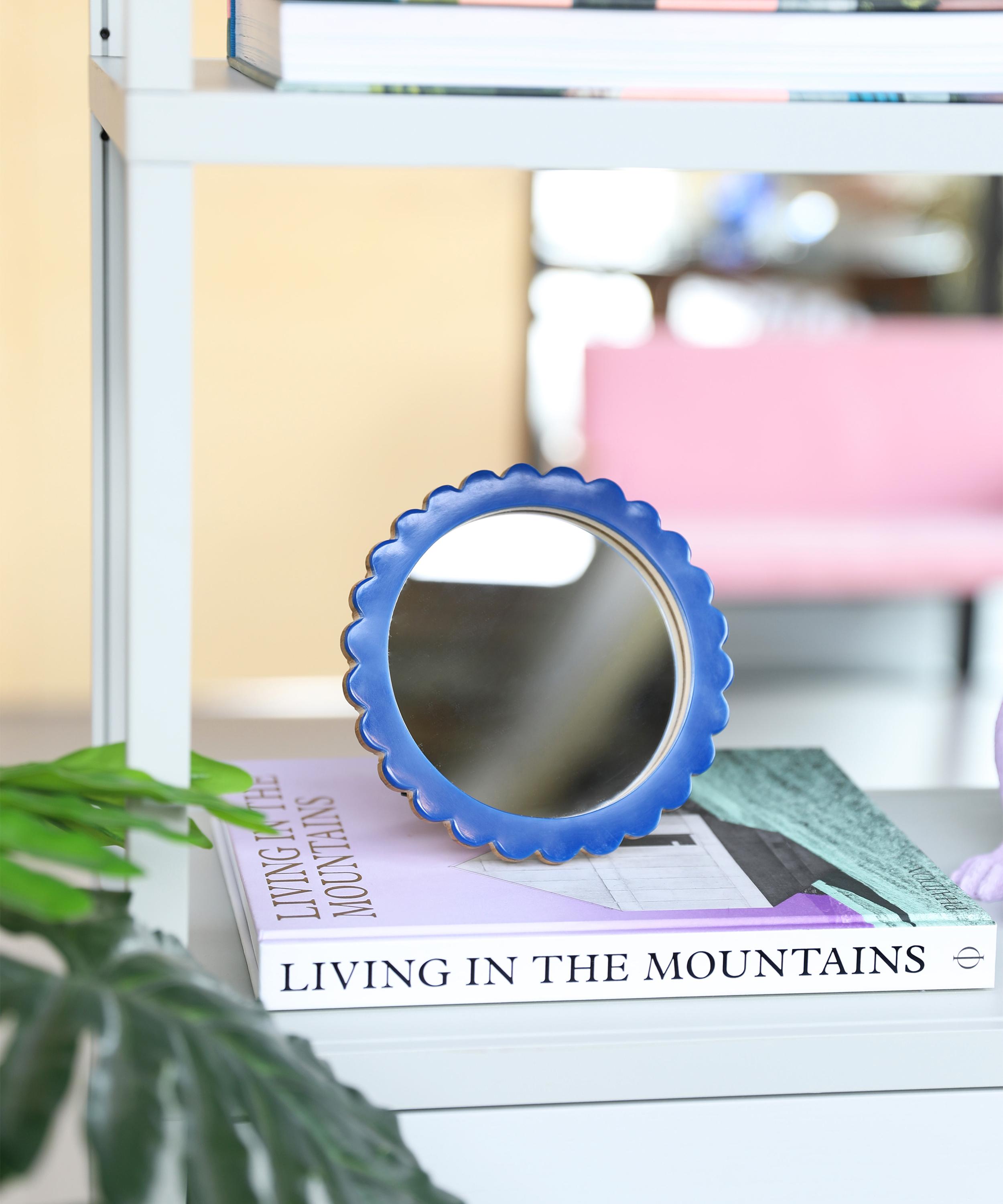 Klevering - Standing Bloom Mirror image number 1
