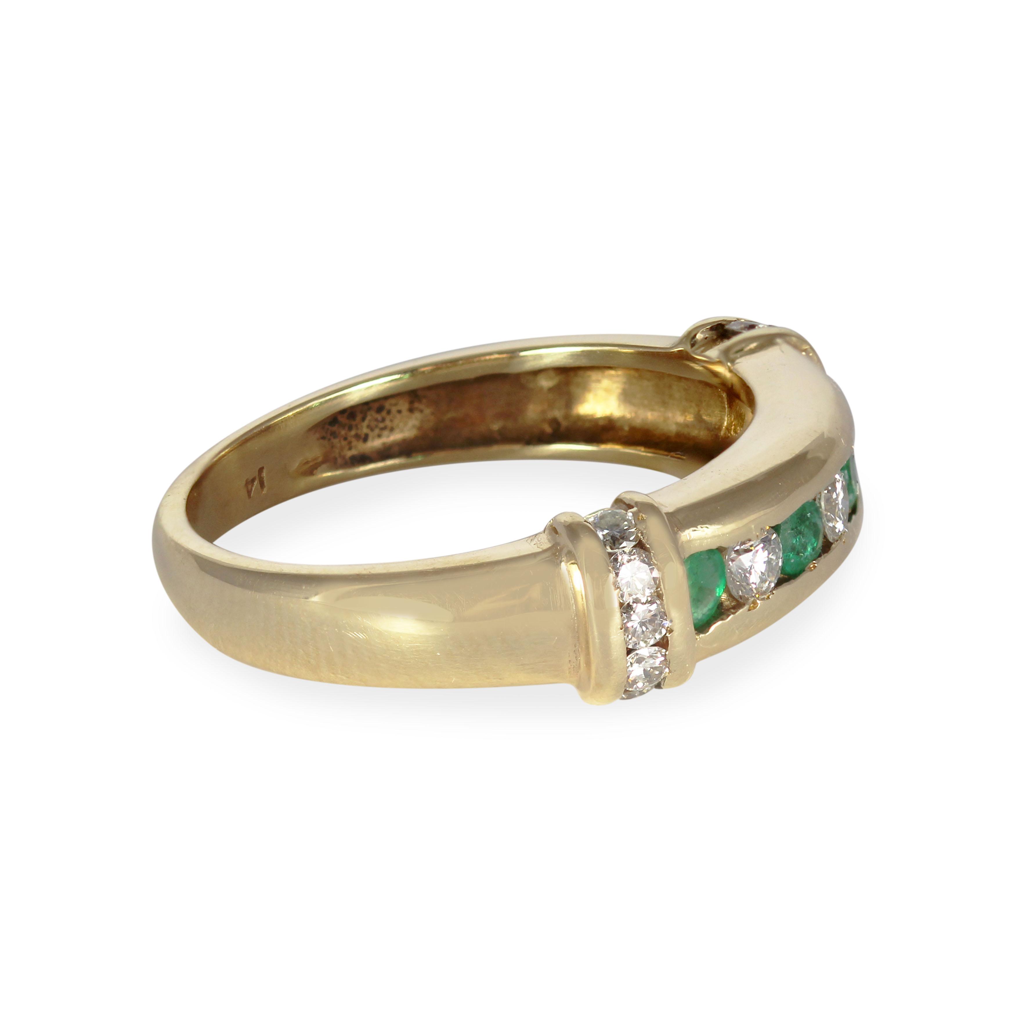 Kojis - Gold Diamond and Emerald Band Ring image number 3