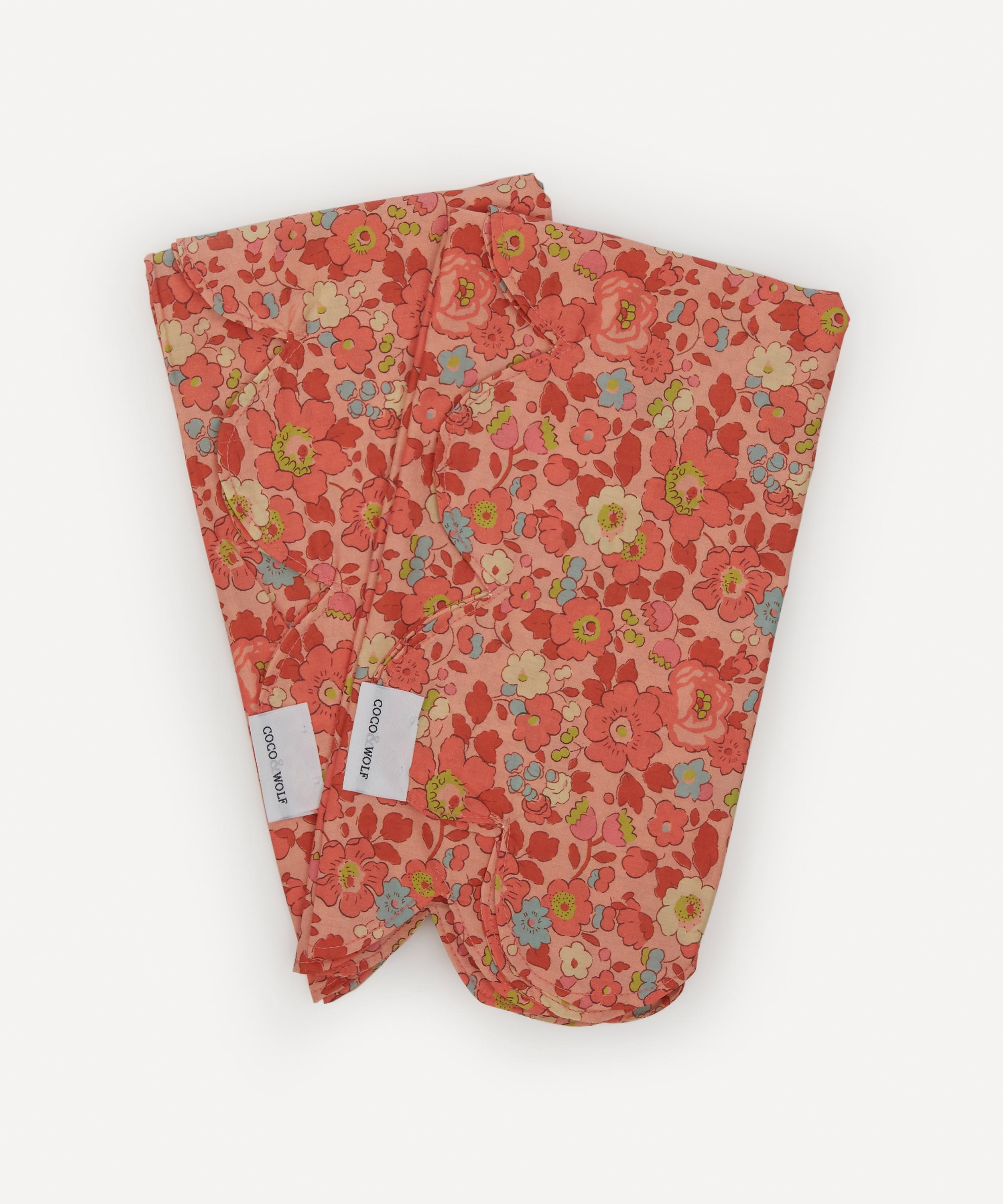 Coco & Wolf - Betsy Coral Scallop Napkins Set of Two image number 2