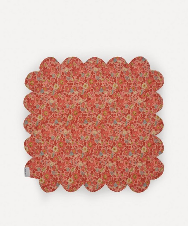 Coco & Wolf - Betsy Coral Scallop Napkins Set of Two image number 4