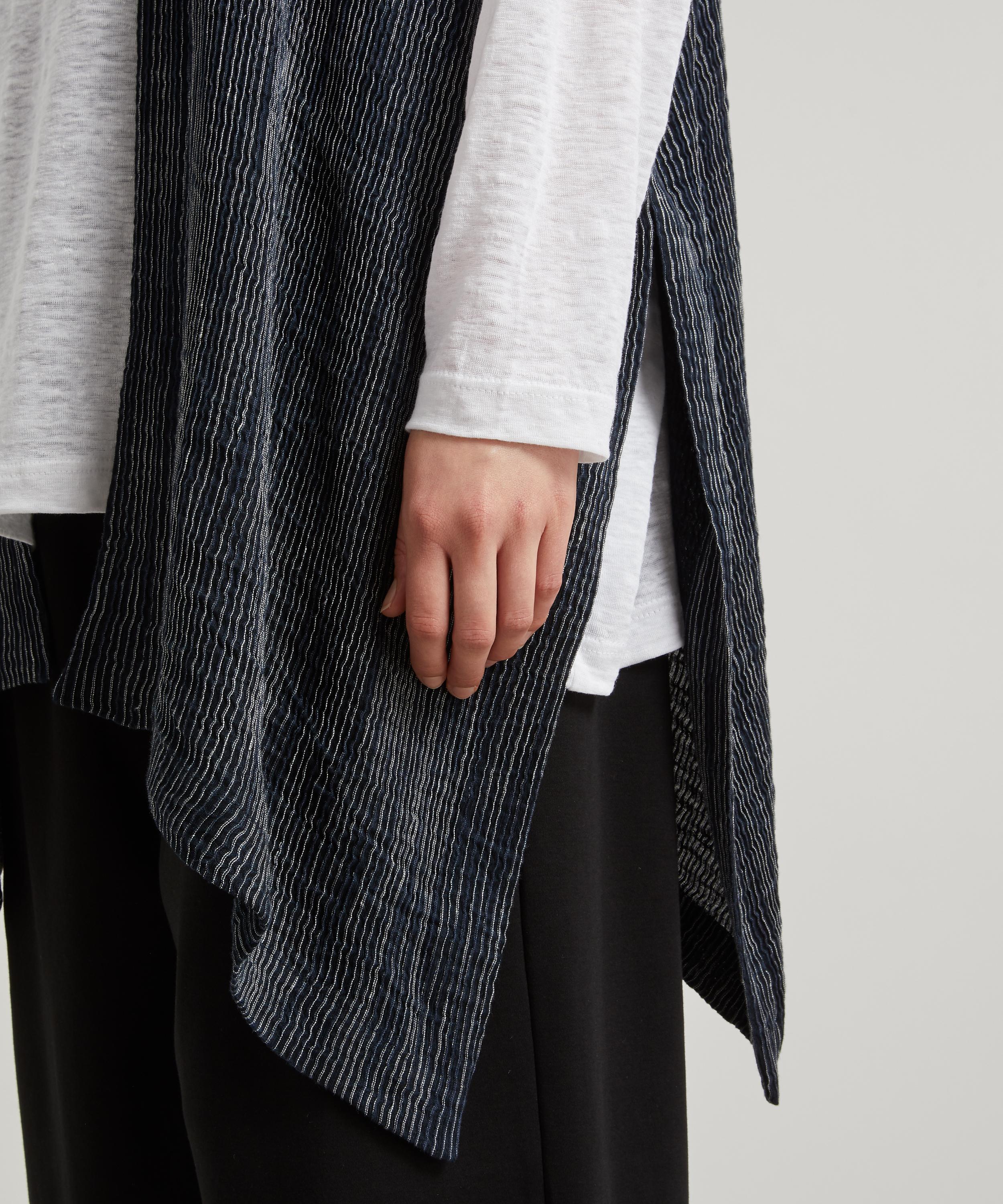 Eskandar - Long Striped Tabard image number 4