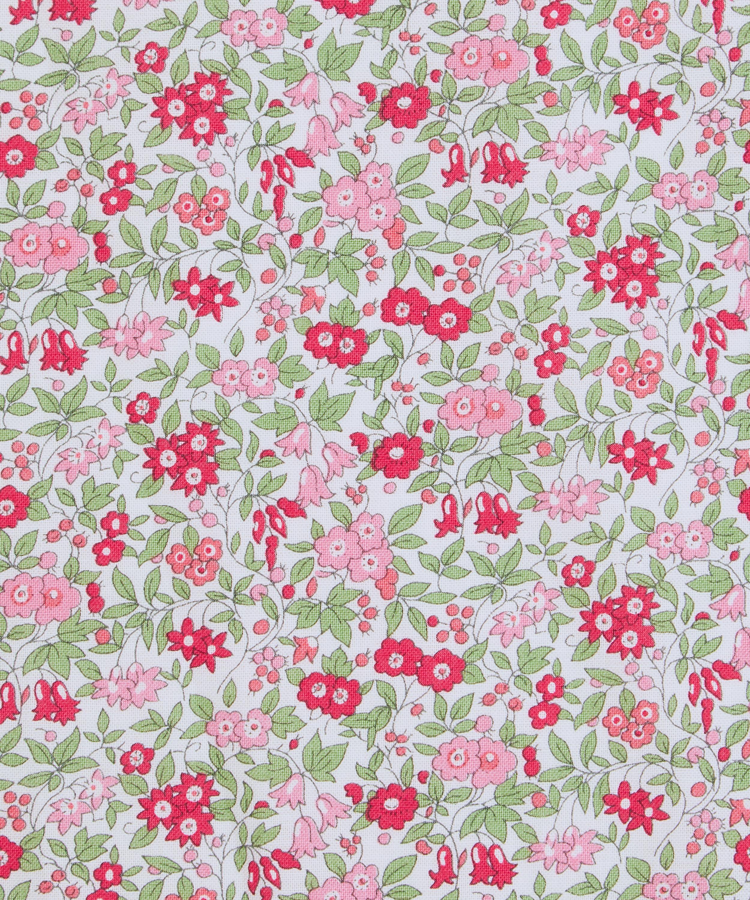 Liberty Fabrics Me Not Blossom Lasenby Quilting Cotton Liberty