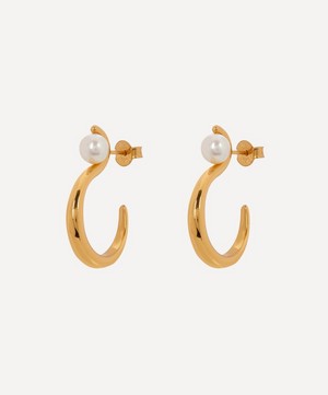 Shyla - Gold-Plated Celia Pearl Hoop Earrings image number 2
