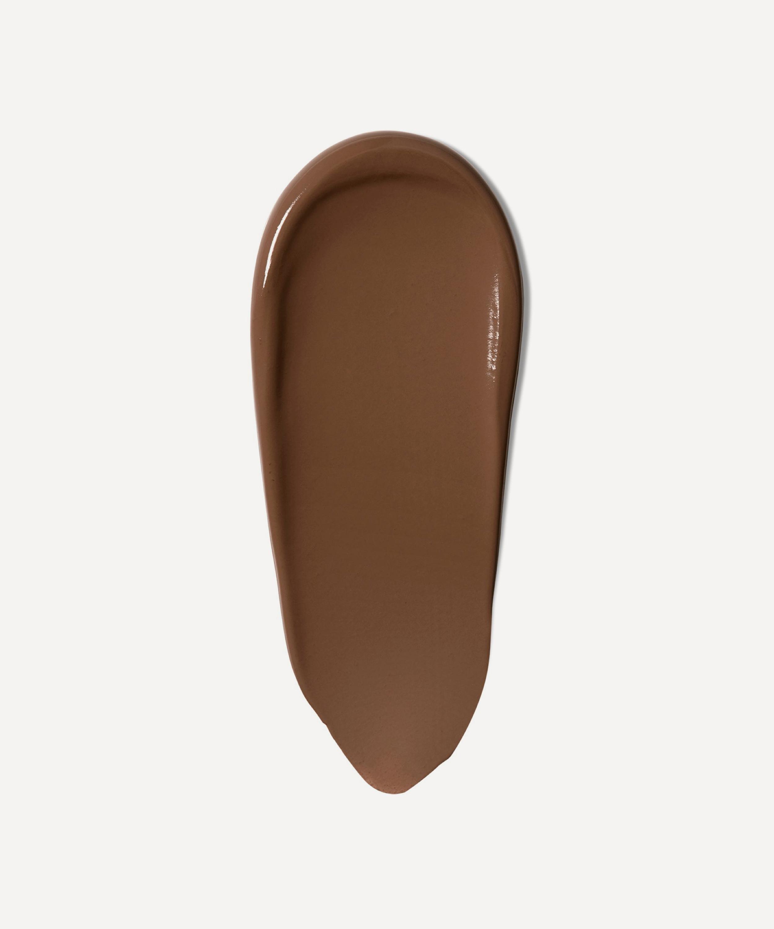 Bobbi Brown - Nude Finish Tinted Moisturiser SPF 15 50ml image number 1