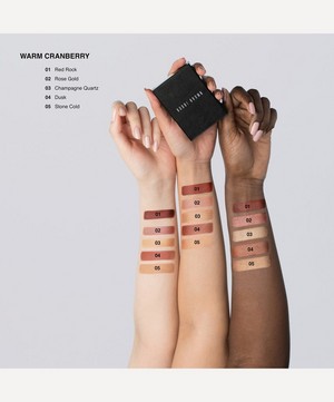 Bobbi Brown - The Essential Multicolour Eye Shadow Palette in Warm Cranberry image number 4