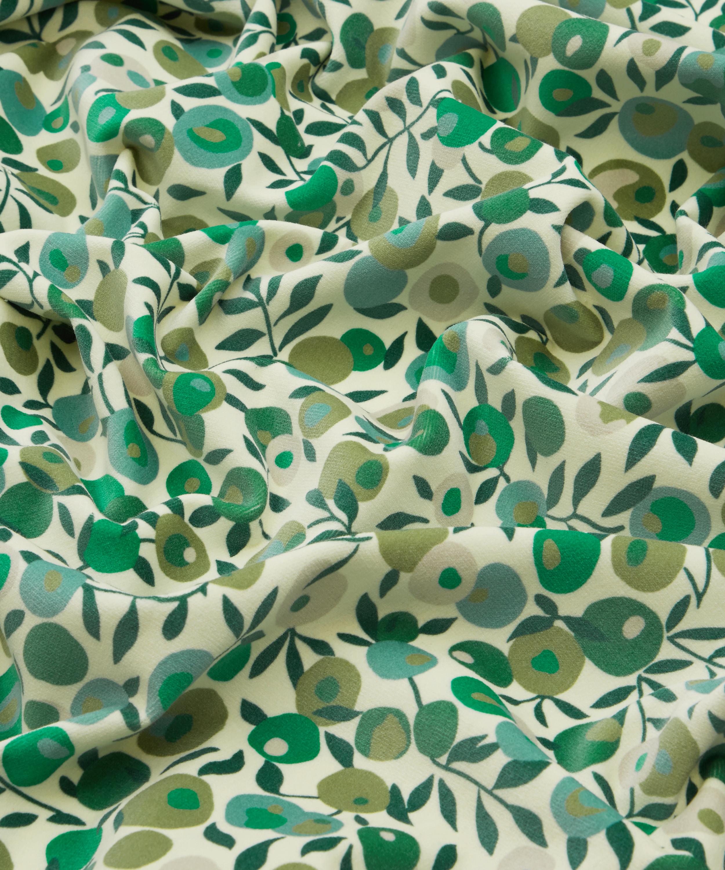 Liberty Interiors - Wiltshire Blossom Wellington Velvet in Jade image number 4