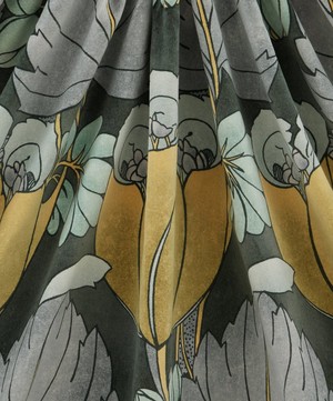 Liberty Interiors - Regency Tulip Wellington Velvet in Pewter Dark image number 2