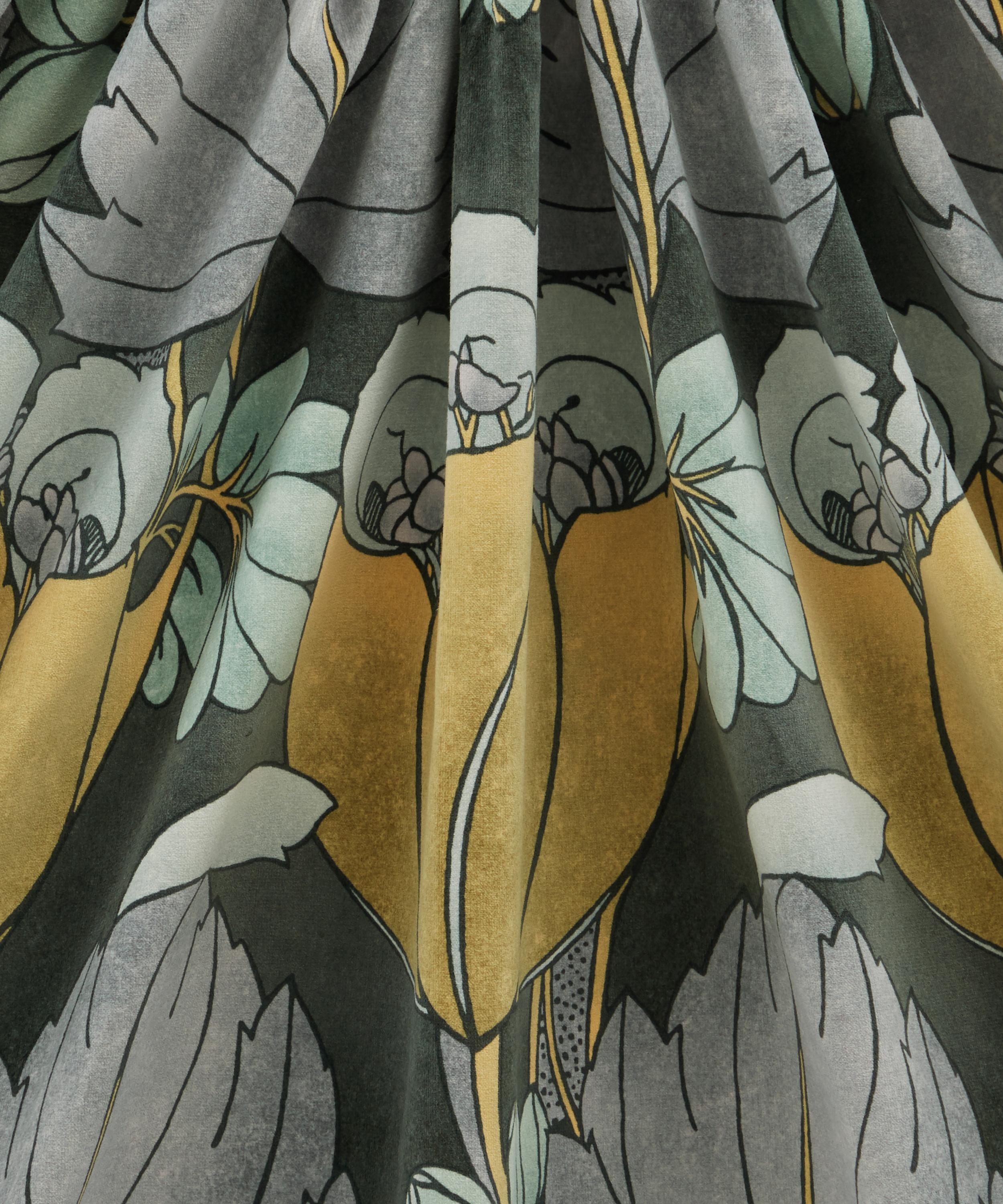 Liberty Interiors - Regency Tulip Wellington Velvet in Pewter Dark image number 2