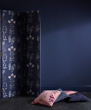 Liberty Interiors - Plain Lustre Linen in Pewter Blue image number 1