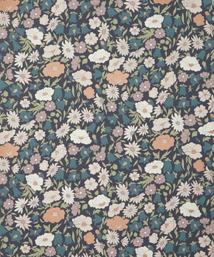 Liberty Interiors - Poppy Meadowfield Wallpaper in Pewter Blue image number 3