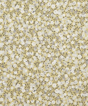 Liberty Interiors - Wiltshire Blossom Wallpaper in Soft Fennel image number 2
