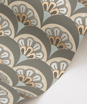 Liberty Interiors - Deco Scallop Wallpaper in Pewter image number 1