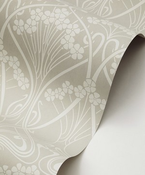 Liberty Interiors - Ianthe Mono Wallpaper in Pewter White image number 1