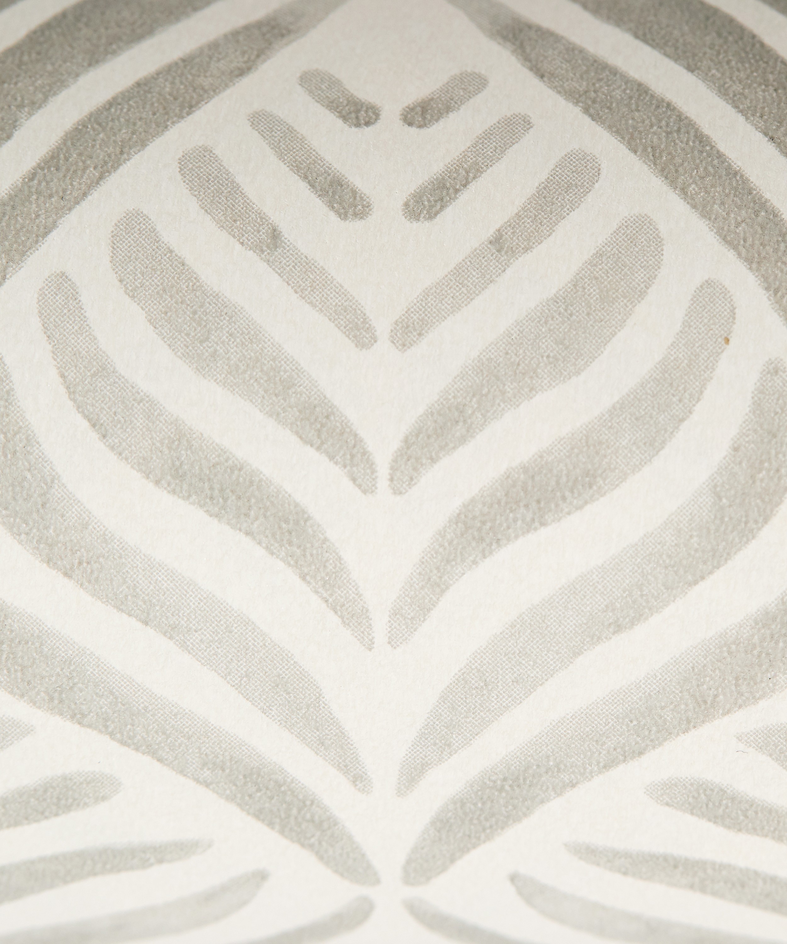 Liberty Interiors - Quill Wallpaper in Pewter image number 3