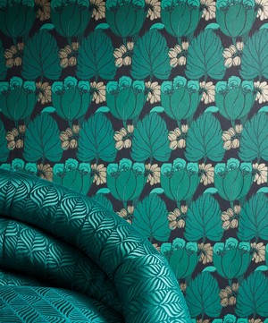 Liberty Interiors - Regency Tulip Wallpaper in Jade image number 6