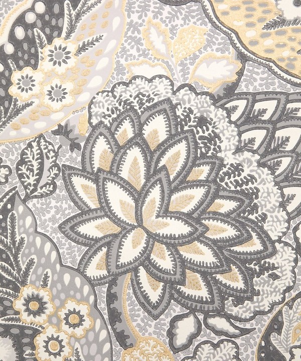 Liberty Interiors - Patricia Wallpaper in Pewter image number null