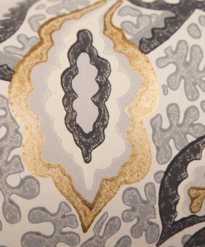 Liberty Interiors - Patricia Wallpaper in Pewter image number 3