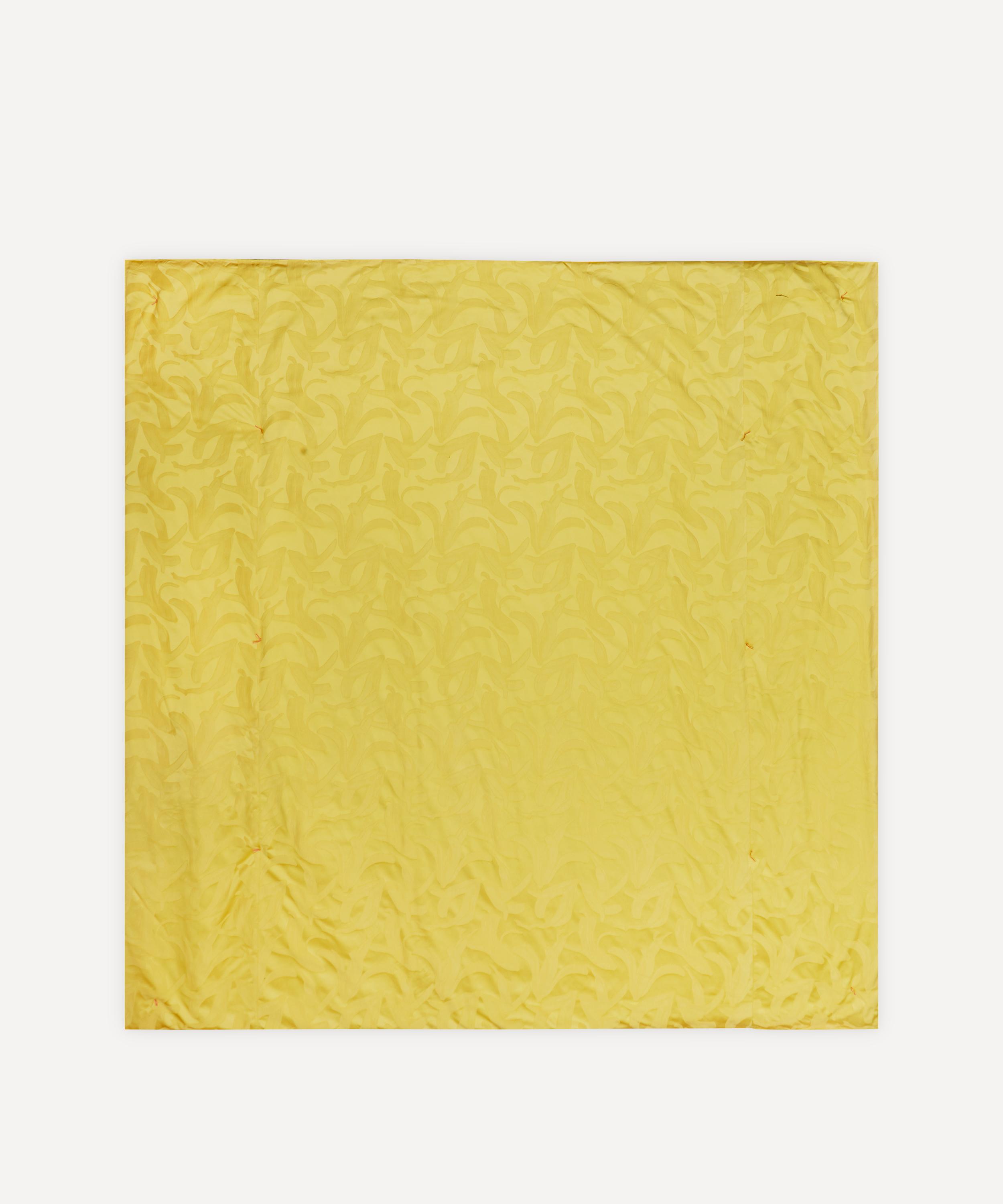 Coco & Wolf - Straight Banana Jacquard Stitch King Quilt image number 0