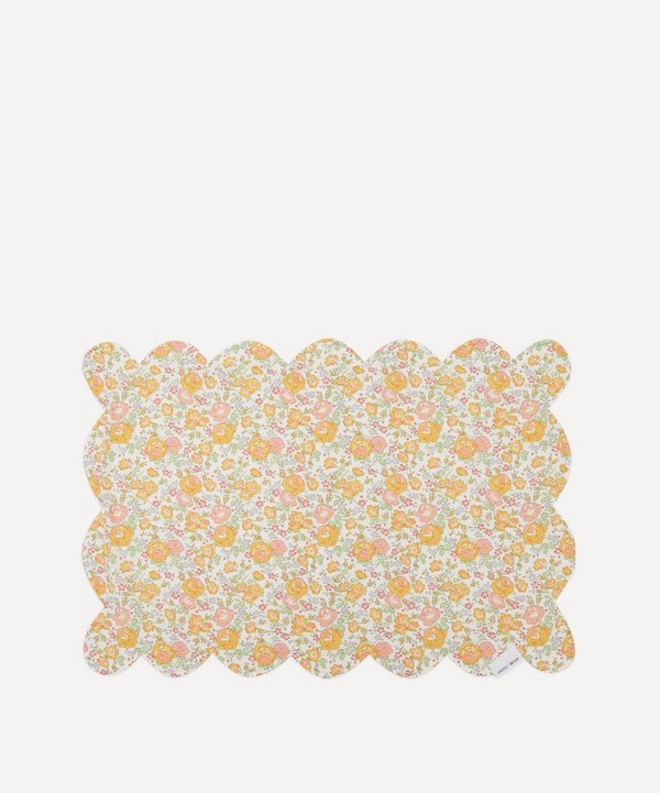 Coco & Wolf - Felicite and Phoebe Scallop Placemat image number null