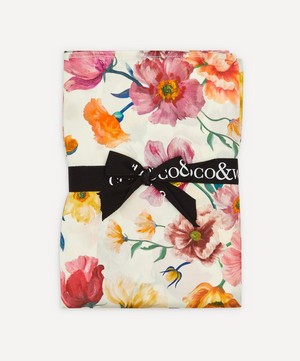 Coco & Wolf - Jessica’s Picnic Silk Satin Pillowcases Set of Two image number 3